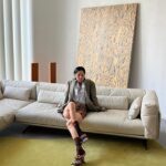 Kim Na-young Instagram - 여러분, 어떤 소파가 가장 맘에 드시나요? 알로소 소파의 주인이 되세요🛋️ (노필터티비로 모여요.소곤소곤) @alloso_official