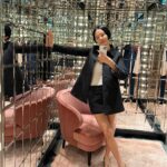 Kim Na-young Instagram – 구찌 가옥에서 만나본 구찌
2024 봄-여름 컬렉션🖤🪩
@gucci #Gucci24SS