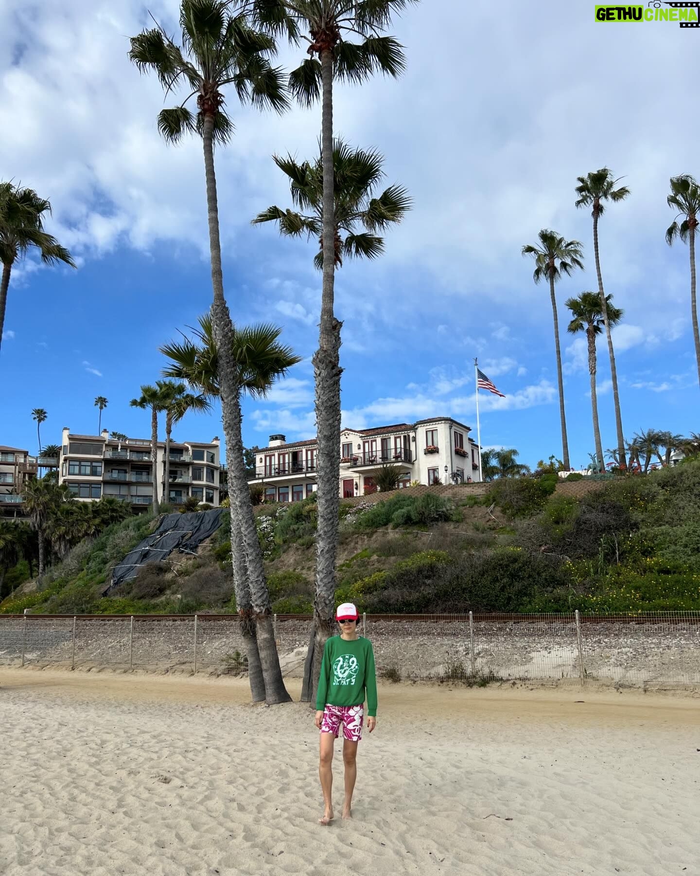 Kim Na-young Instagram - 원반던지기 잘 못해서 신우가 화를 조금 냈지만 그래도 즐거웠던 오늘의 LA 🥏🌴