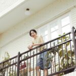 Kim Na-young Instagram - 마리떼와 엘르와 함께 즐겁게 찍은 우리 가족 화보가 짜잔🩵🦄🎡 @marithe_kr @marithe_enfant @ellekorea