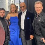 Kim Raver Instagram - Come check out some behind-the-scenes of getting ready for the @peopleschoice Awards, meeting up with my awesome #GreysAnatomy cast, and the fun big win of the night! 💫