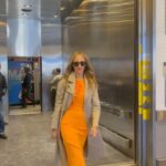 Kim Raver Instagram - Walking into this week feeling G O O D ✨