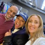 Kim Raver Instagram - Happy birthday @therealdebbieallen!! You are a bright and shinning light!! ✨