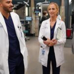 Kim Raver Instagram - Get ready! ONLY 2 weeks away from the midseason premiere of @greysabc. Some Thursday throw back #BTS photos from over the years until we are back on February 23rd. Can’t come soon enough! #TBT