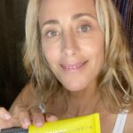 Kim Raver Instagram - @trinnylondon’s BFF All Day Foundation is my new best friend 😉 Its lightweight, moisturizing formula never fails to give me that yummy, even complexion that I always look for in a foundation xx Learn more at: https://trinnylondon.com/us/products/bff-all-day #TrinnyLondon