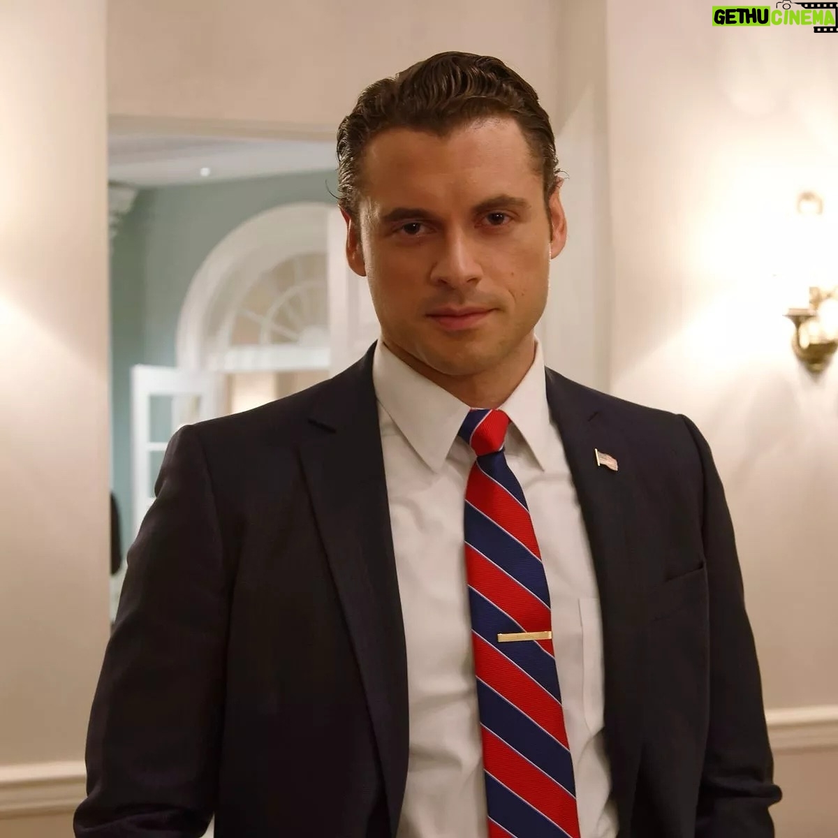 Kim Raver Instagram - Just heard the heartbreaking news about @adancanto. When I first met Adan on Designated Survivor I instantly saw what a wonderful talent and beautifully generous human being he was. He will be dearly missed.