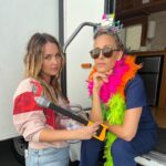 Kim Raver Instagram - Grab your boas and your besties and get ready for the return of #GreysAnatomy in TWO days! (📷 repost @greysabc)