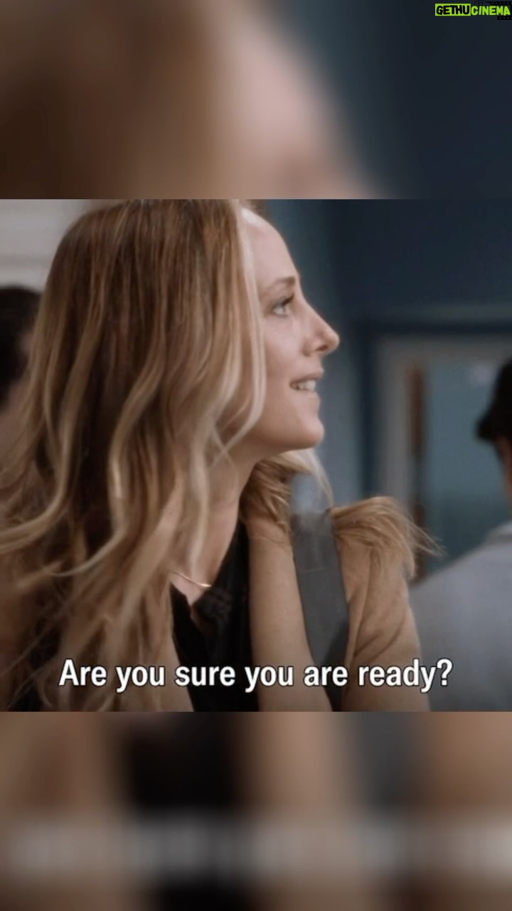 Kim Raver Instagram - Are you sure you are ready for another season?! #GreysAnatomy Season 20 is premiering March 14 on ABC 🎉