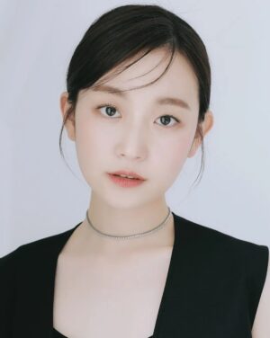 Kim Seul-ki Instagram - Seulki kim 

Photo by @gayeongkeem