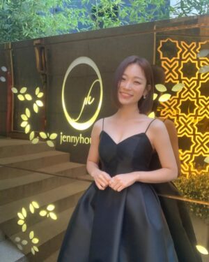 Kim Seul-ki Instagram - 항상 감사한 제니하우스🖤