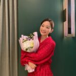 Kim Seul-ki Instagram - 2011년 snl의 첫 시작과 함께했고 2023년이 되었습니다 여전히 뜨겁게 환영해 주셔서 진심으로 감사합니다⚘⚘ 우리 또 열심히 살아봐요 새해 복 많이 받으세요❤ #쿠팡플레이 #snl #2023