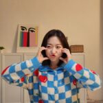 Kim Seul-ki Instagram - 2011년 snl의 첫 시작과 함께했고 2023년이 되었습니다 여전히 뜨겁게 환영해 주셔서 진심으로 감사합니다⚘⚘ 우리 또 열심히 살아봐요 새해 복 많이 받으세요❤ #쿠팡플레이 #snl #2023