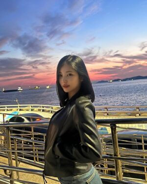 Kim So-hee Instagram - 노을