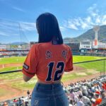 Kim So-hee Instagram - 한화팀이 나 승리요정 시켜주셨어…❤️🧡