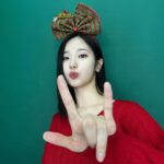 Kim So-hee Instagram - 산타냥이🎅