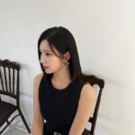 Kim So-hee Instagram – 대한민국을 빛낸 10인 대상에서 상 받았어요!!🥹너무 기뻐요 더 열심히 할게요 감사합니다 사랑합니다❤️