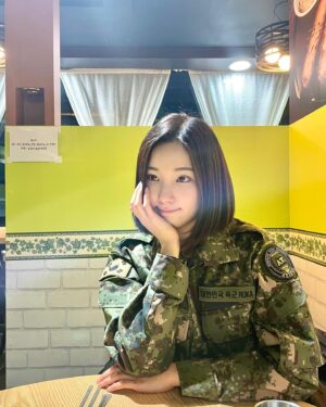 Kim So-hee Instagram - 방과 후 전쟁활동 울보 이순이💕