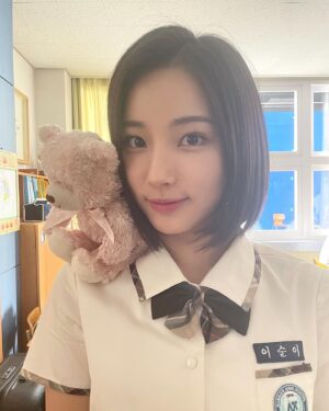 Kim So-hee Instagram - 방과 후 전쟁활동 울보 이순이💕