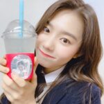 Kim So-hye Instagram - 깜짝 커피차라니ㅜㅜㅜㅜㅜㅜㅜ 황승기 감독님 감사합니다! PS. 덕순이 이제 학교도 댕기구 글도 잘 써유🥺 더 열심히 할게유😋꼭!