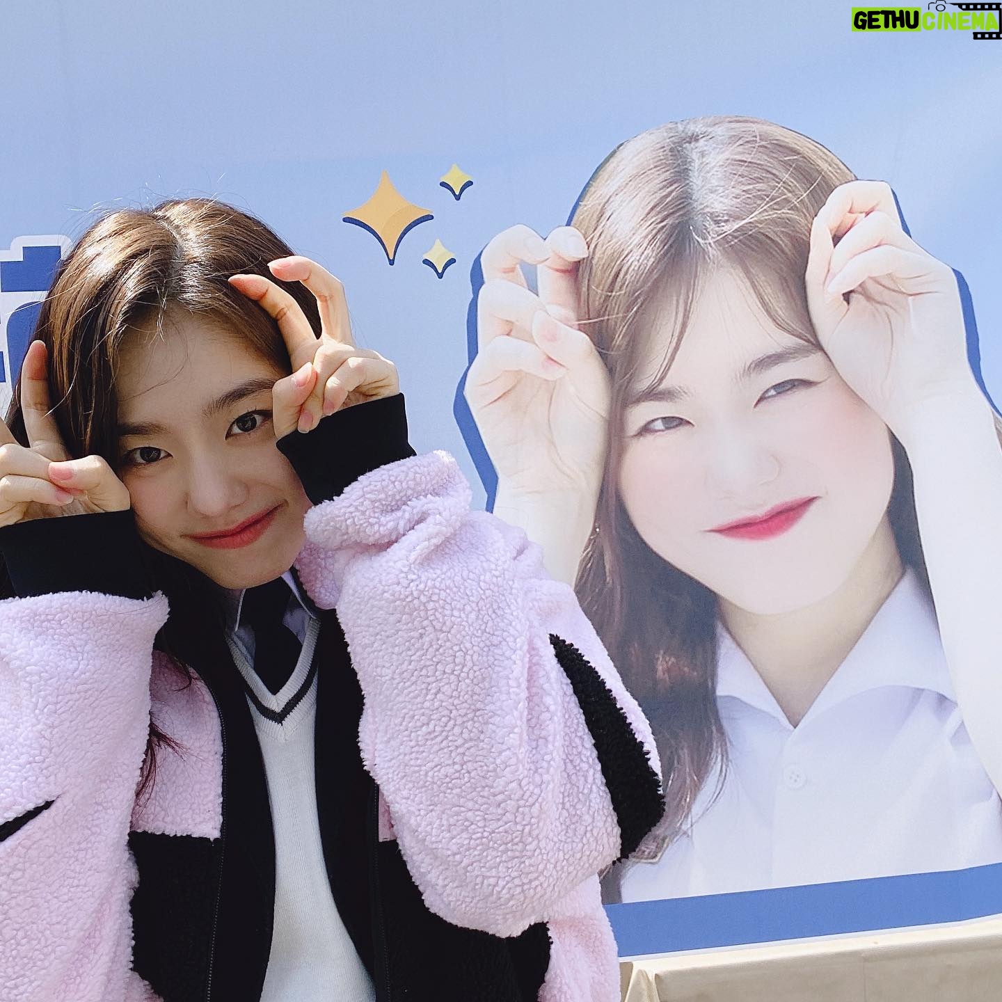 Kim So-hye - 107.2K Likes - 진짜 든든하고 진짜 맛있고 진짜 행복하고!!
펭🐧분들 진짜 최최고!!❤️