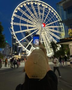 Kim So-hyun Instagram - 🦘🎡