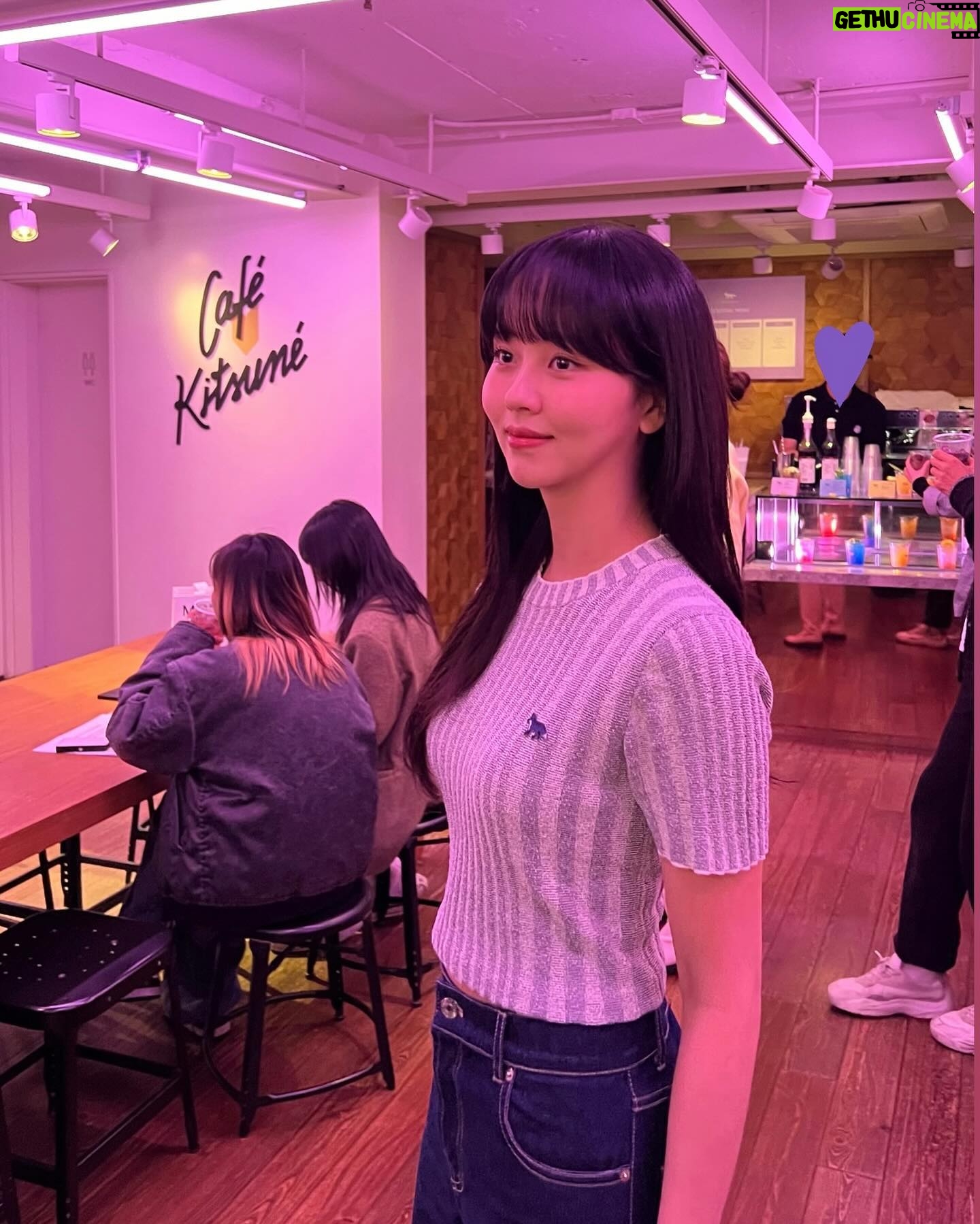 Kim So-hyun Instagram - Baby Fox💜 #maisonkitsune #babyfox #베이비폭스 @maisonkitsune ⠀