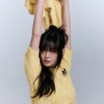 Kim So-yeon Instagram - 📕 @neighbor.magazine @shohyun 📸 @choimoonhyuk 💇‍♀️ @suann614 @_rang____ 💄 @harunangja @o._.sw 👗 @_kimdahyun @happydebbie__ 🏠 @sso_julia @yanggang23 @seokho89 @j_soo_ya 모두 감사해요❤️🙆‍♀️