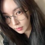 Kim So-yeon Instagram - 🌷