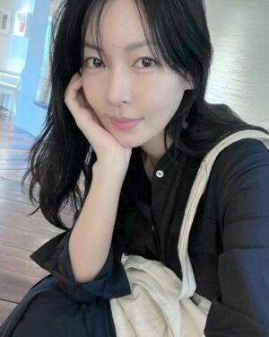Kim So-yeon Instagram - 🌳🥰