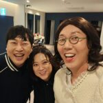 Kim Sook Instagram - 참 ~~ 반가워~~ 그런 사람있죠?? 만나면 반가운 사람!! 굳이 따로 보지 않아도 멀리서 응원하게 되는.... 아니 멀리서 응원하면 더 좋은...아..말로 표현이 안되잖아..뭔말인지 알죠??