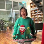 Kim Sook Instagram - 작업과정이 즐거우면 결과물도 좋다는 얘기가 있는데.... 내일 오픈이 되는건가요?? #토닥토닥크리스마스