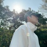 Kim Woo-bin Instagram - ☀️😎