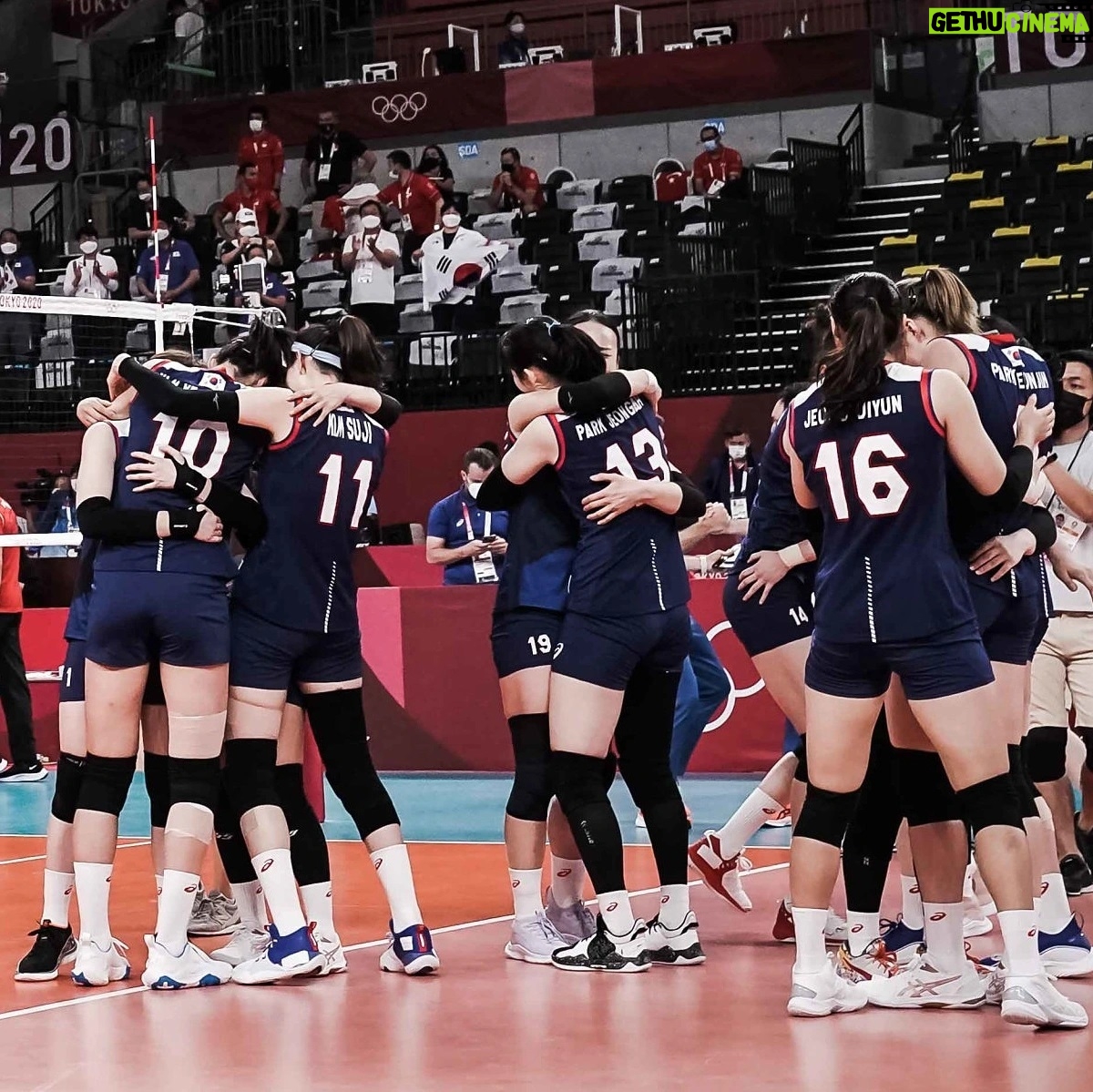 Kim Yeon-koung - 660.8K Likes - 4강진출 🇰🇷🇰🇷🇰🇷
#teamkorea🇰🇷 #tokyoolympic2020