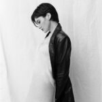 Kim Yong-ji Instagram – 🖤

@behindtheblinds