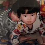 Kimberley Chen Instagram - 終於等不及的30歲🫶🏻 滿滿的幸福，幸運能在這邊活這30年💫 希望可以繼續帶著火爆的心進入接下來這段日子 在這條路上成為自己人的夥伴們我愛你們 1994年的寶貝們衝！