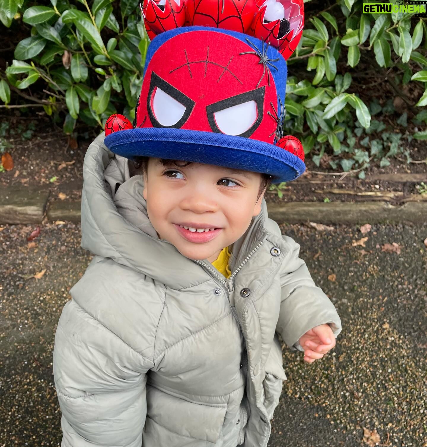 Kimberley Walsh Instagram - When you realise the day before nursery he has an Easter bonnet parade (third child) but then remember you put Bobby’s in the loft 5 years ago for moments like this 🤣… hallelujah 🙌🏼🐣🕸️😅