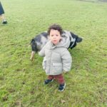Kimberley Walsh Instagram - A day on the farm with my favourite vet @drjgreenwood and Dolly of course ❤️🐖🐑🐔. My boys had the BEST time and I finally got to meet little Oliver who is just delicious 😍. Swipe to see me stroking a pig… who knew they felt so tough 🤣. I’ve never been great with animals but I’m determined to make sure my little men are 😂❤️❤️❤️
