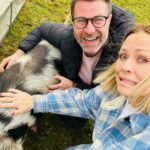 Kimberley Walsh Instagram - A day on the farm with my favourite vet @drjgreenwood and Dolly of course ❤️🐖🐑🐔. My boys had the BEST time and I finally got to meet little Oliver who is just delicious 😍. Swipe to see me stroking a pig… who knew they felt so tough 🤣. I’ve never been great with animals but I’m determined to make sure my little men are 😂❤️❤️❤️
