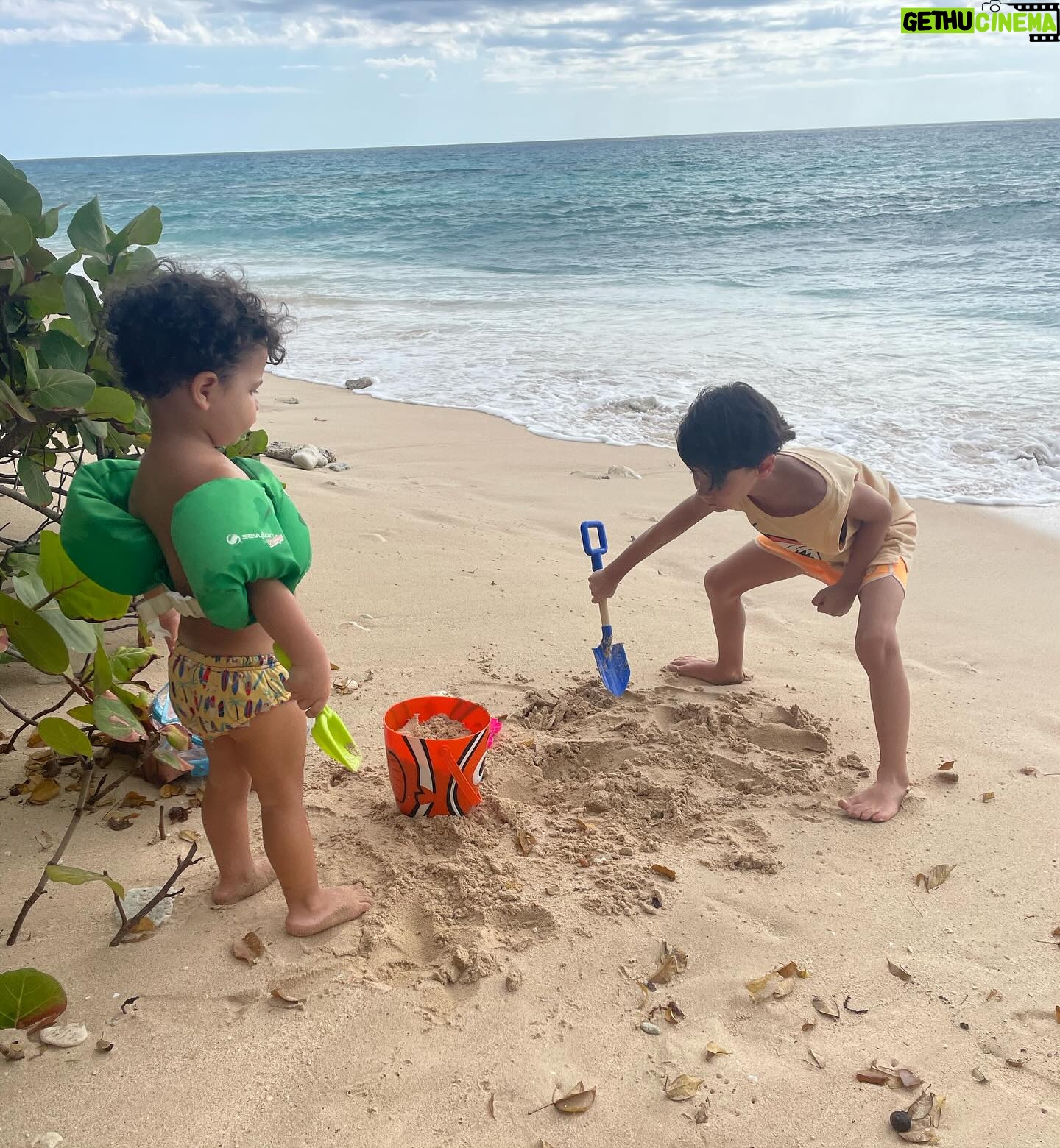 Kimberley Walsh - 20.3K Likes - A bajan delight ๐ง๐ง๐น๐๏ธ๐๐๐
The perfect place to reset and spend some quality family time before I start tour rehearsals next week!
It really is our happy place ๐ซ
Gonna miss you @portobello_villa_barbados I found this little gem on the west coast and we will definitely be back! Not an ad just found it by chance and it was such a fab little spot ๐ซถ๐ผ๐ซ
Thanks for looking after us @liveinbarbados #luxuryvillasinc www.luxuryvillas.inc