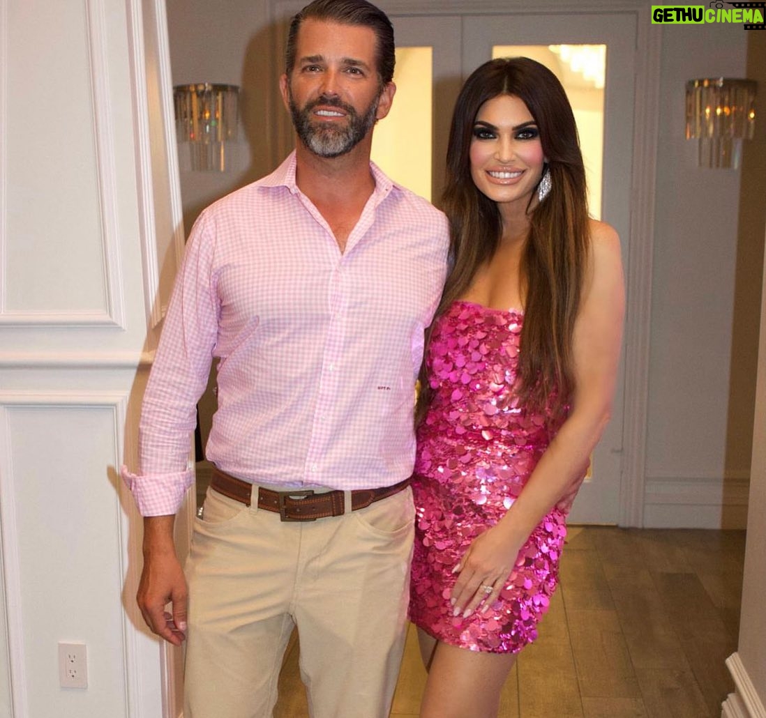 Kimberly Guilfoyle Instagram - Happy anniversary to my sweetheart @DonaldJTrumpJr . You are my best friend and my soulmate. Here’s to us and our incredibly blessed life we share together. Looking forward to creating new memories and enjoying more adventures together. Love you, Kimberly ❤️🙏
