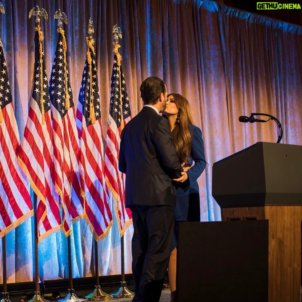 Kimberly Guilfoyle Instagram - Happy anniversary to my sweetheart @DonaldJTrumpJr . You are my best friend and my soulmate. Here’s to us and our incredibly blessed life we share together. Looking forward to creating new memories and enjoying more adventures together. Love you, Kimberly ❤️🙏