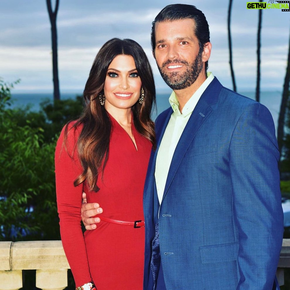 Kimberly Guilfoyle Instagram - Happy anniversary to my sweetheart @DonaldJTrumpJr . You are my best friend and my soulmate. Here’s to us and our incredibly blessed life we share together. Looking forward to creating new memories and enjoying more adventures together. Love you, Kimberly ❤️🙏