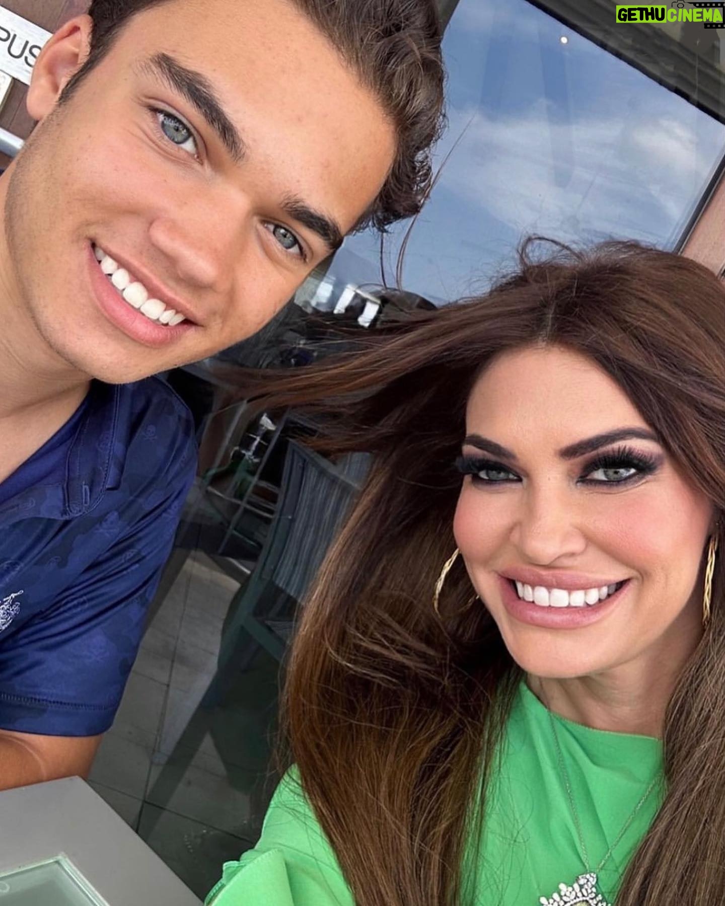 Kimberly Guilfoyle Instagram - Happy Mother’s Day 🌸 Ronan, I have loved every moment of being your mom. You always make me so proud. Being a mother is truly the best job on the planet. Thank you. 💕Love you so much. ❤️💙
