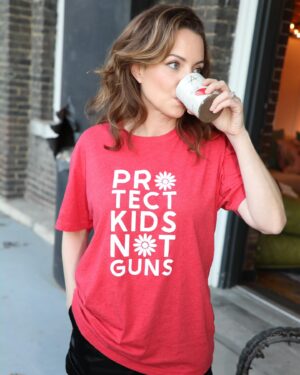 Kimberly Williams-Paisley Instagram - Thinking of victims of gun violence today, especially in the latest school shooting in Iowa. Let’s do better in 2024, please?❤️🙏🏻#protectkidsnotguns #gunsafety