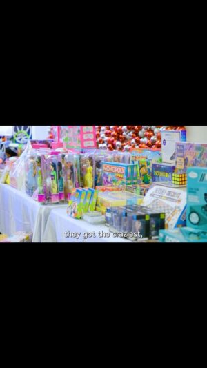 Kimberly Williams-Paisley Instagram - When we launched @thestore_nashville, our long term goal was to do a Christmas Toy Store for kids and parents to have the same experience of shopping with dignity and choice, but in an extra-fun way. Seeing it happen was magical. The look on the faces of these kids was worth every bit of effort. Thanks to all who helped make this happen. Hopefully just the start!