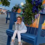 Kimberly Williams-Paisley Instagram - Happy #summersolstice from my hometown of Rye, NY! 🌞🌞🌞 #rye #newyork 🍎🍎 @playlandparkofficialpage #summervibes #magichour