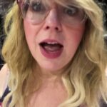 Kirsten Vangsness Instagram - Live night time come see our show pitch. It previews on Saturday it’s is DIRRRTTTYYYYY like please please adults only. Really really. @jessessa @tommylenk @detrinis @mark.jude.sullivan @justinelizabethsayre Sorry this connection was terrible