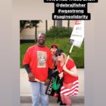 Kirsten Vangsness Instagram - Union Strong Forevermore. Scroll for strike fashions circa 2007, my sign holding arms are ready for duty as I am now in 2023 a very proud WGA member myself. @wgaeast @wgawest #wgastrong #wga #sag Thank you for @debrajfisher for the throw back pic & @teresapalooza who’s insta I screen shotted for my first pic. It always takes a village