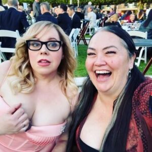 Kirsten Vangsness Instagram - Latergramming this weekend @lgbtqcenteroc honoring a whole mess of extraordinary behavior some of which is being done by @justflintisfine (well worth a follow) & hosted with ALL of the purple by @theonlymayhem with the best dates in town my Fearless Libra Queen tinoweeno and my work wife @robinchristenson who auctioned off some @blinkingowl magic to raise funds to support all the wonderfuls to do wonderful at the center (like @coolkelz 💕! Who was sitting next to us and is a counselor at the center and is great ) Such a life affirming evening reminding us to keep up the allyship and keep thriving 🌈 not pictured but totally responsible for this jacket and beat face @jamesfreitasartistry