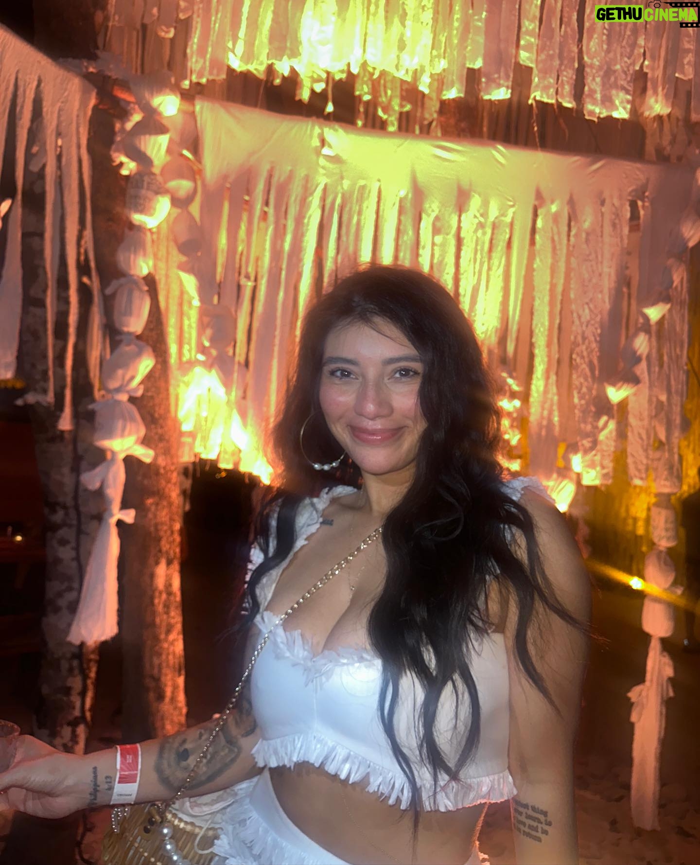 Kirstin Maldonado Instagram - moon prism magic ✨✨ just an irl full moon o sagashite girlie at the full moon party 🥳